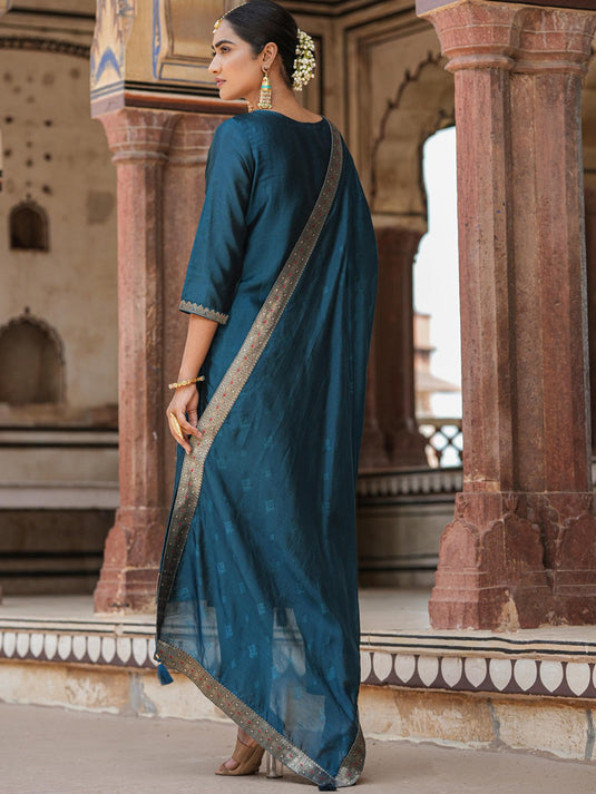 Ethnic Motifs Woven Design Regular Kurta With Trousers & Dupatta