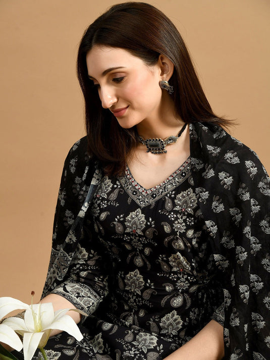 Ethnic Motifs Printed V-Neck Pure Cotton A-Line Kurta With Salwar & Dupatta